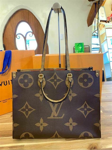 lv bag on the go|Lv large monogram tote.